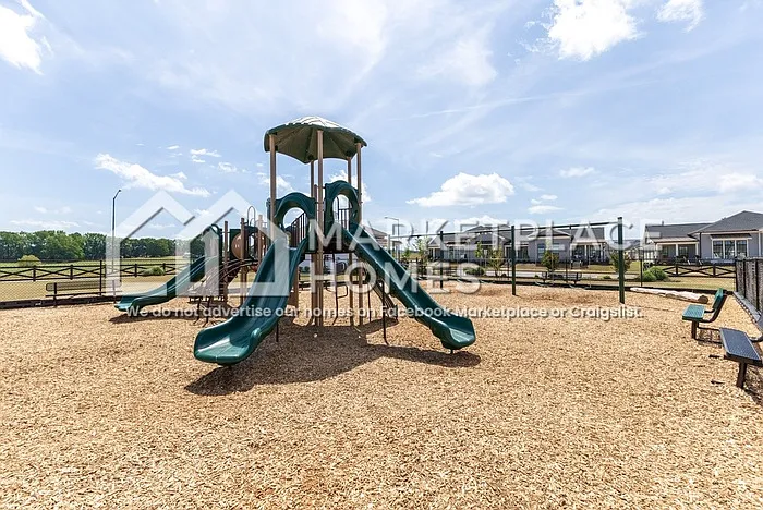 206 Stockyard Cir — Photo 27