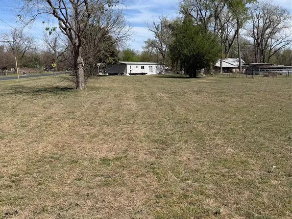 1603 Man O War Dr, Del Valle, TX 78617