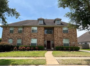 17023 Mariners Bay Dr, Houston, TX 77095