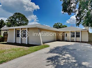 11629 Country Run Rd, Tampa, FL 33624