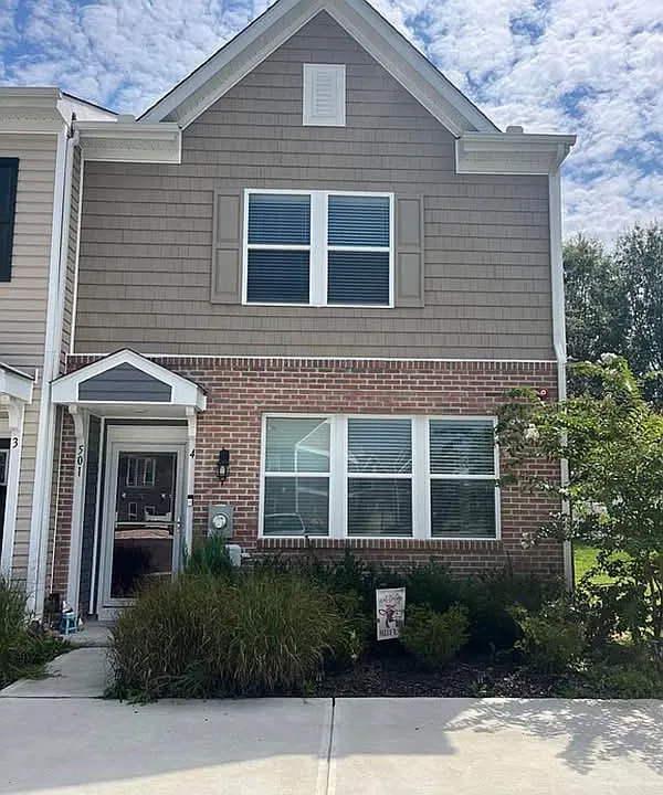 501 Malone Ct #4