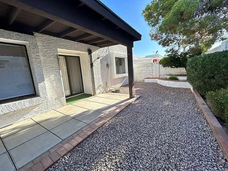 1032 E Villa Maria Dr — Photo 19