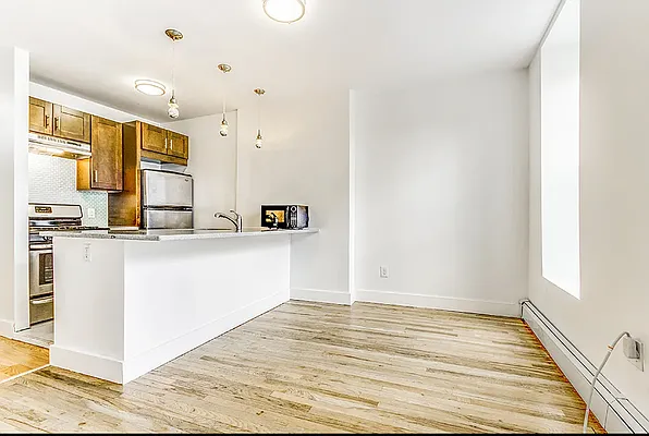 Rented by Compass | media 14