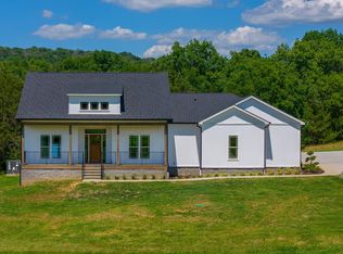 792 Tassey Rd, Readyville, TN 37149