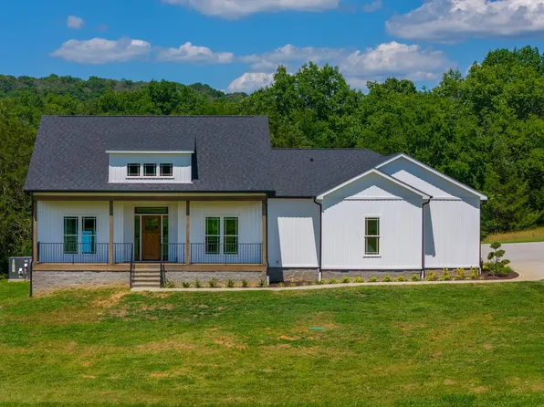 792 Tassey Rd, Readyville, TN 37149