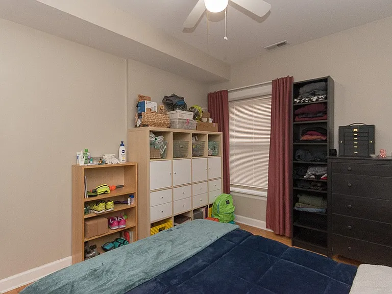 5210 N Sawyer Ave #2 — Photo 9