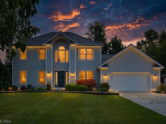 4th image of 6829 S Camelot Dr