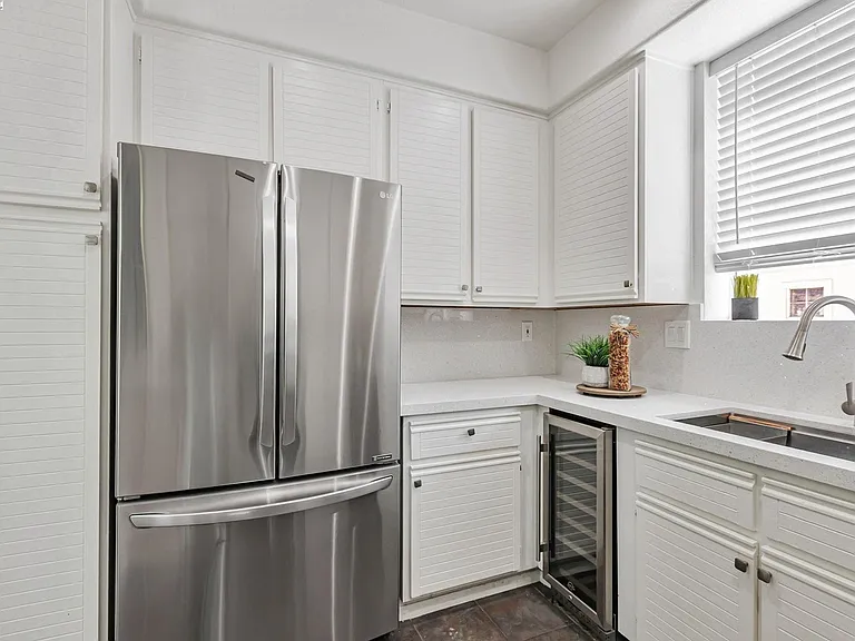 455 Navaro Way #201 — Photo 9