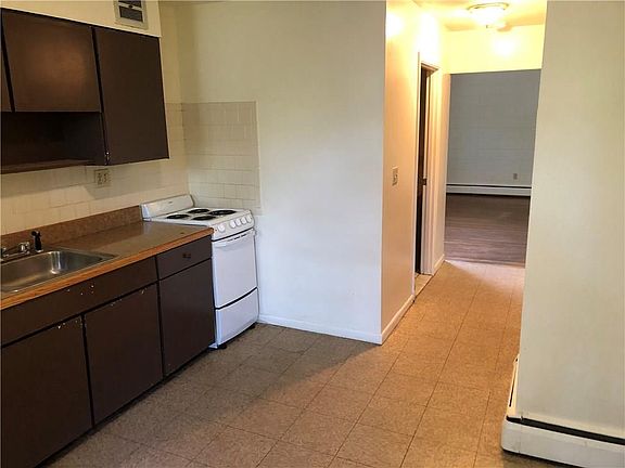2nd image of 1890 Broad St APT 214