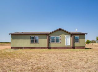 1 Laddie Ln, Fairview, OK 73737