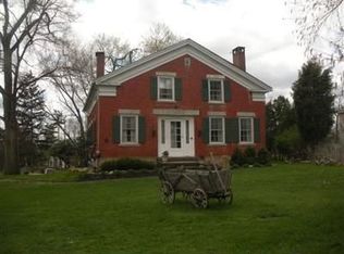 106 Barlow Hl, Hudson, OH 44236