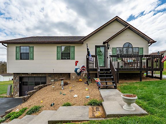 2nd image of 253 Springview Dr