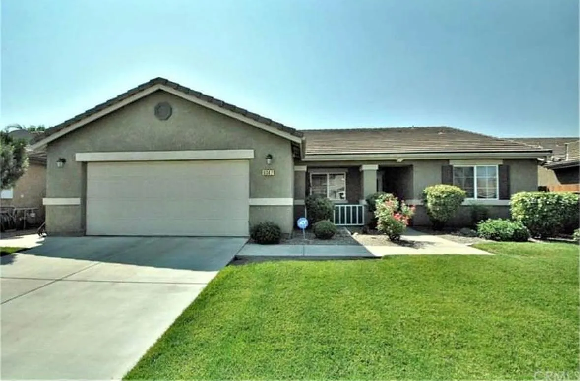 6347 E Woodward Ave photo 1