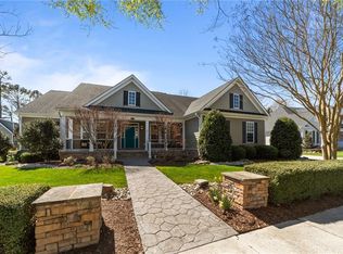 2076 Kittridge Dr, Virginia Beach, VA 23456