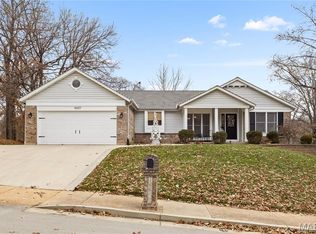 16607 Evergreen Forest Dr, Ballwin, MO