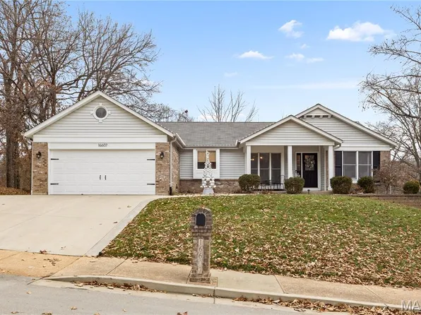 16607 Evergreen Forest Dr, Ballwin, MO 63011