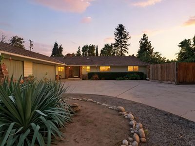 6385 E Lowe Ave, Fresno, CA, 93727