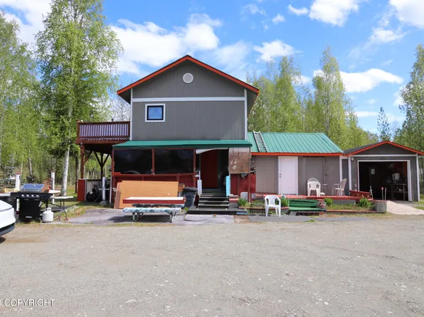 13600 W Maplewood Dr, Wasilla, AK 99623