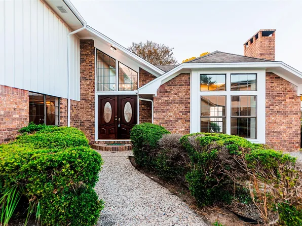 8341 Chimney Rock Ct, Port Arthur, TX 77642