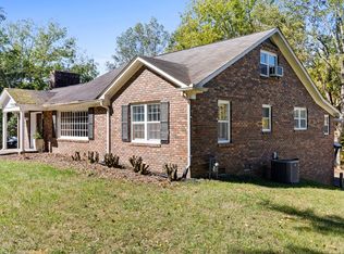 293 Progress Rd, Ellijay, GA 30540