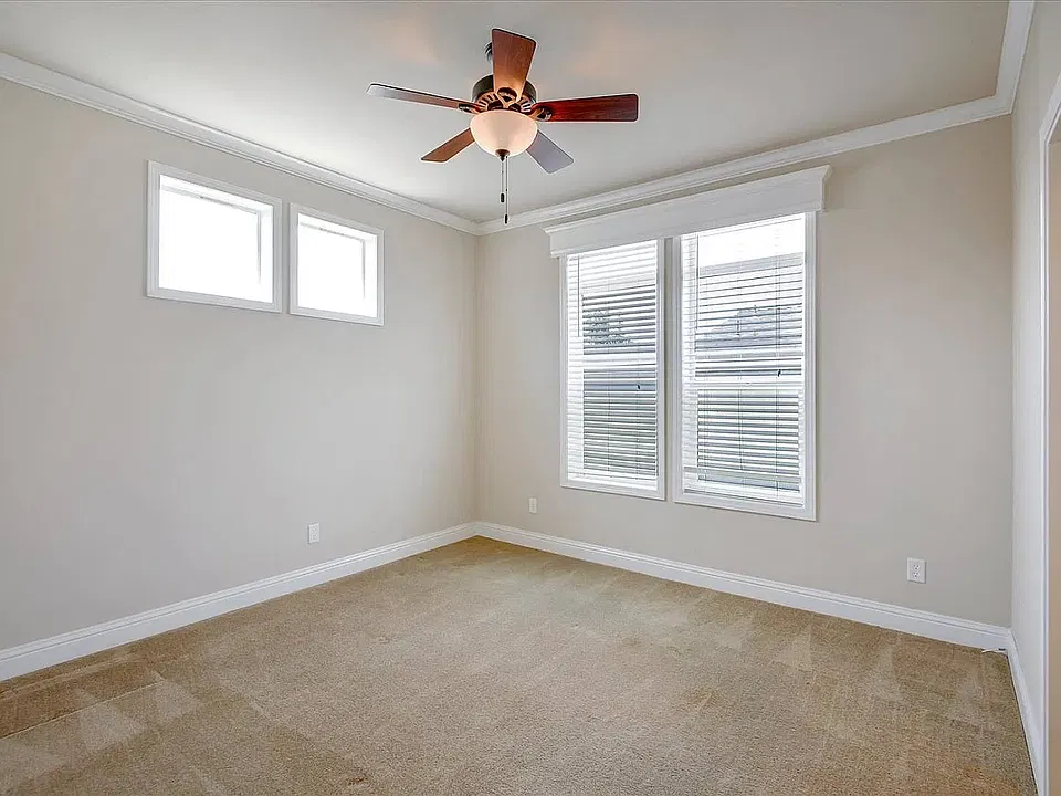 1220 Tasman Dr #392