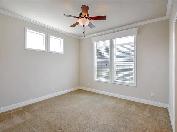 1220 Tasman Dr, Sunnyvale, CA 94089