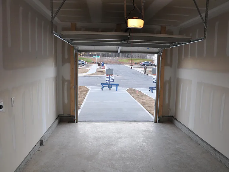 311 David Hill Dr #17 — Photo 4
