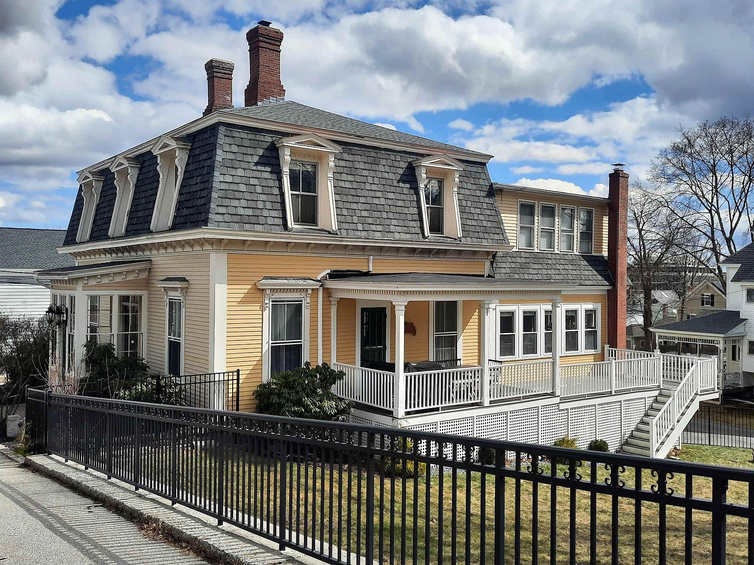 81 School Street, Concord, NH 03301 | Zillow