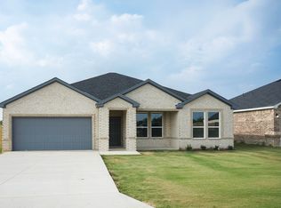 1009 Springview Ln, Mabank, TX 75147