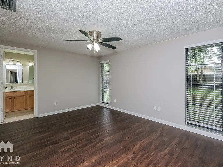16023 Eagle River Way — Photo 8