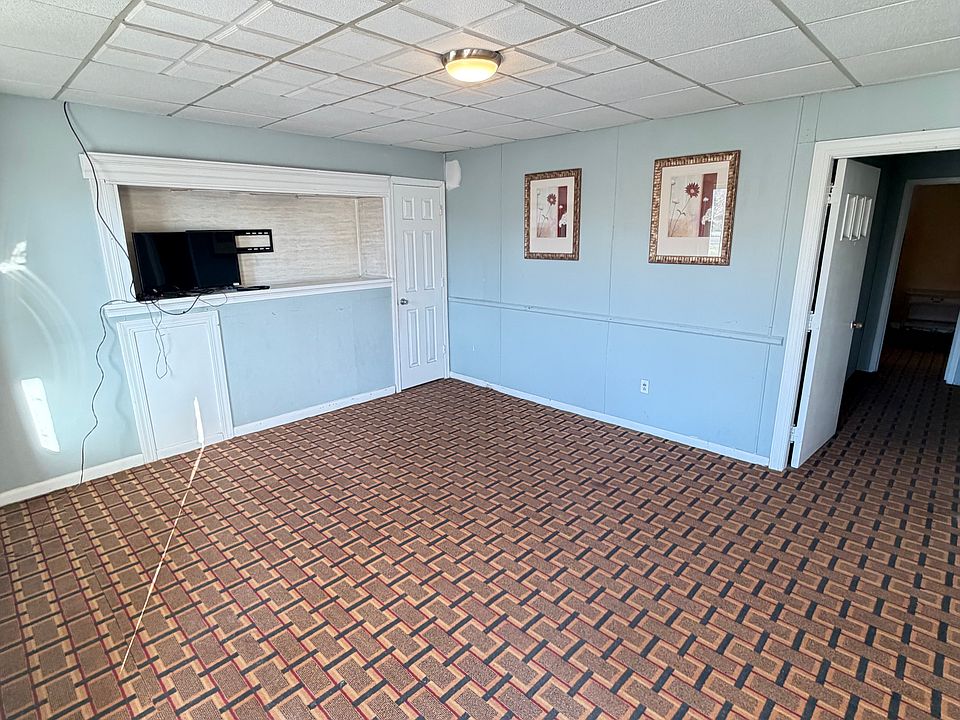1st image of 18138 A P Hill Blvd APT B
