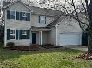 9202 Royal Highlands Ct, Charlotte, NC 28277