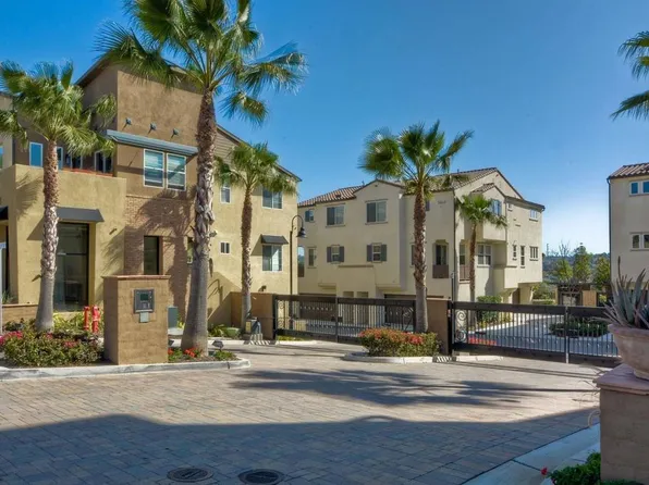 5082 Cascade Way Unit 102, Oceanside, CA 92057