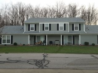 10257 Independence Dr #13C, North Royalton, OH 44133