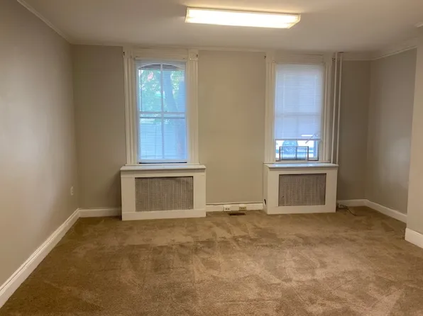 308 S Braddock St APT 1, Winchester, VA 22601