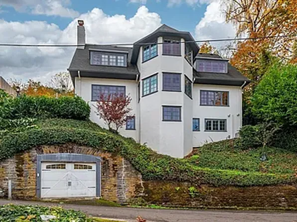 1240 NW Summit Ave, Portland, OR 97210