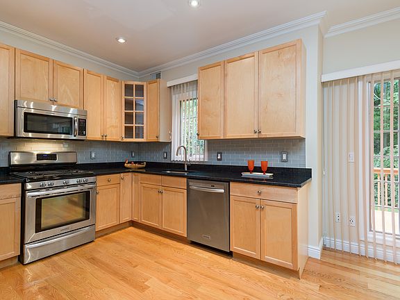 5th image of 1094 Smith Manor Blvd #48