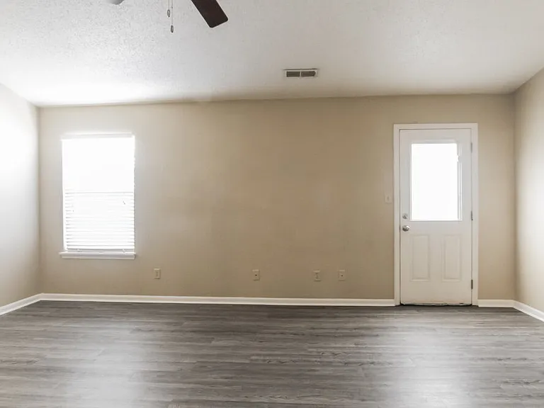 1418 Green Spring Way — Photo 9