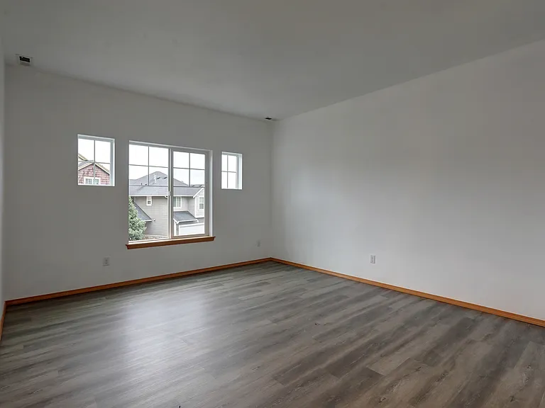 5118 Evan Ct SE — Photo 3