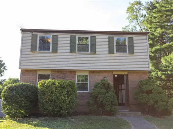 125 Buena Vista Dr, Delmont, PA 15626