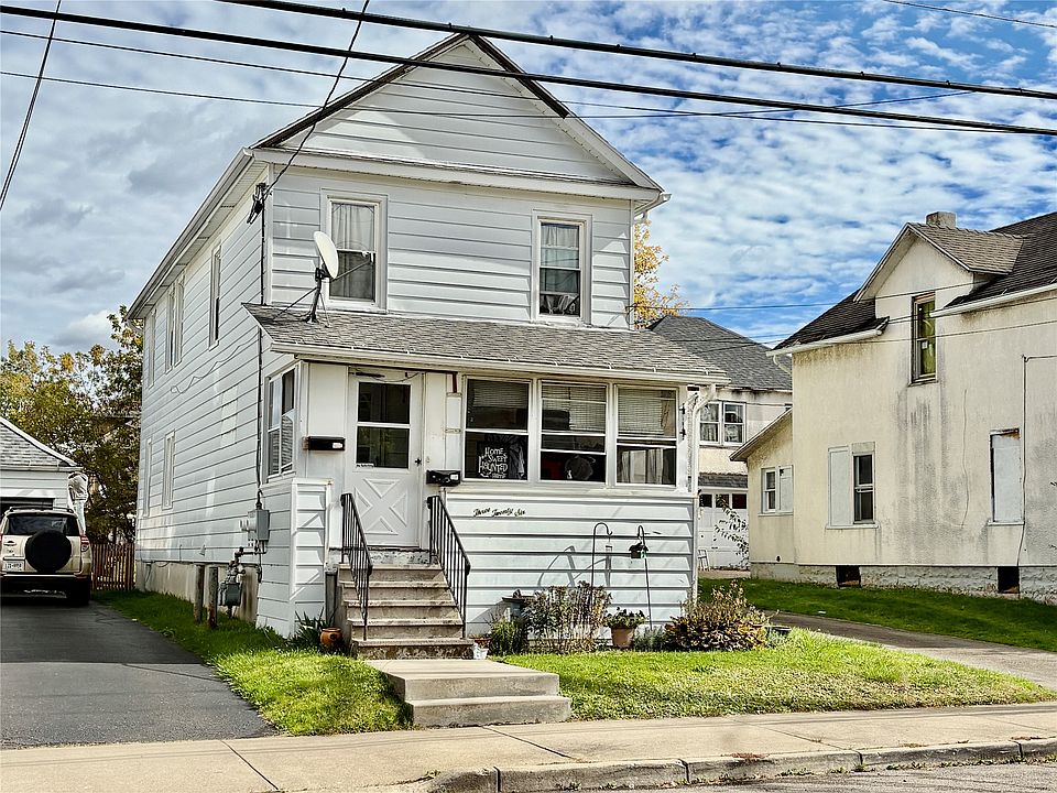 1st image of 326 Oak Hill Ave