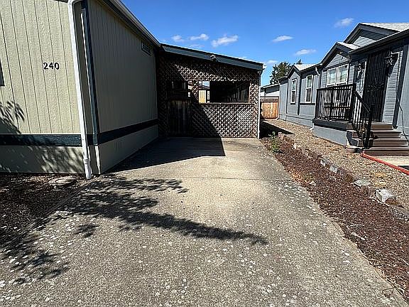 3rd image of 200 Market St Unit 240