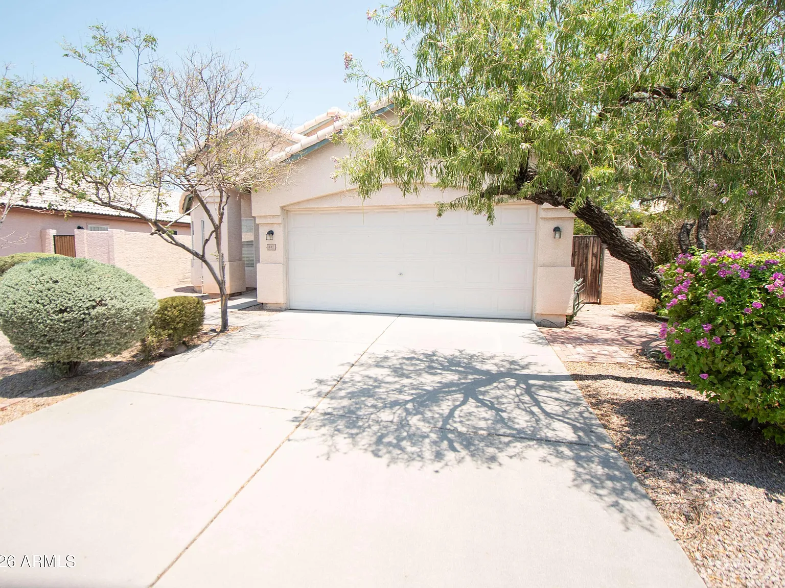 3 bed, 2.0 bath, 1478 sqft, $2,200 — Photo 2