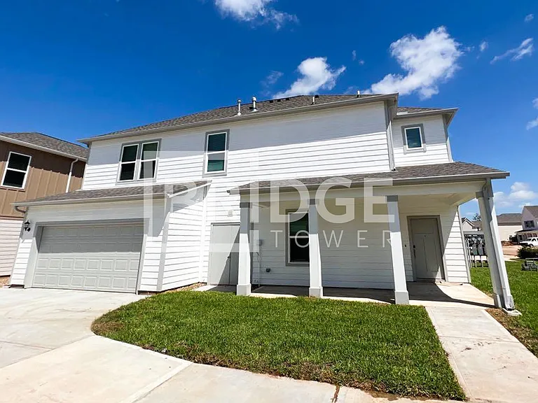 Lakewood Manor — Photo 45