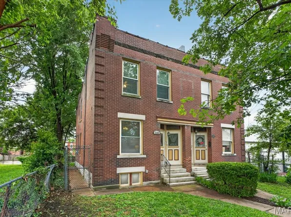 2206 Victor St, Saint Louis, MO 63104