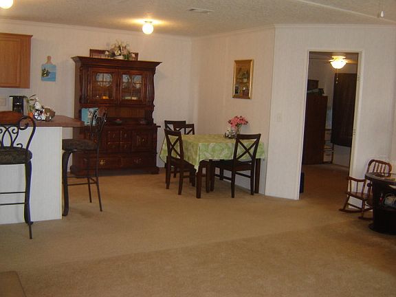 5th image of 19 Melody Cir