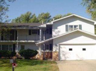 1107 1st St, Aurora, NE 68818