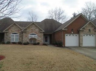 1364 Village Green Dr #1B, Hixson, TN 37343