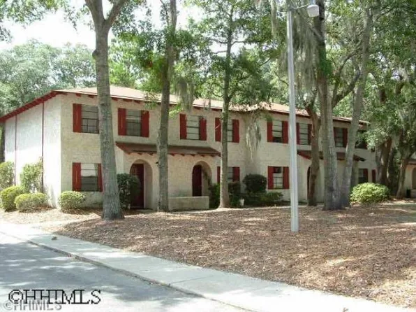 400 William Hilton Pkwy APT 16, Hilton Head Island, SC 29926