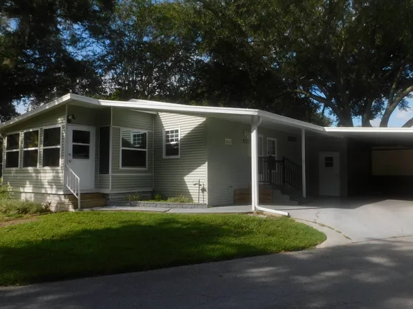 38103 Overbrook Blvd, Zephyrhills, FL 33541